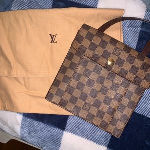 Louis Vuitton crossbody
